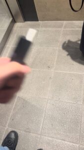 彼女目線｜彼氏と喫煙所でアイコス