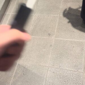 彼女目線｜彼氏と喫煙所でアイコス