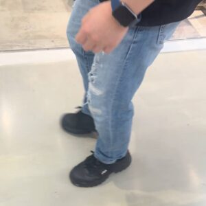 股間がかゆい男性