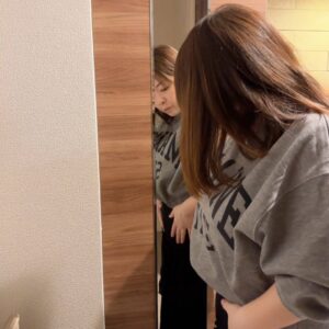 お腹の脂肪が気になる女性｜美容｜ダイエット