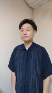 無音で叫ぶ男性｜叫び