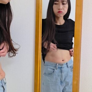 肥満に悩む女性｜ダイエット｜スリム｜美容｜太ってる｜デブ｜ぽっこり