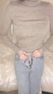 ズボンが入らない女性｜ダイエット