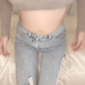 お腹が気になる女性｜お腹｜ダイエット