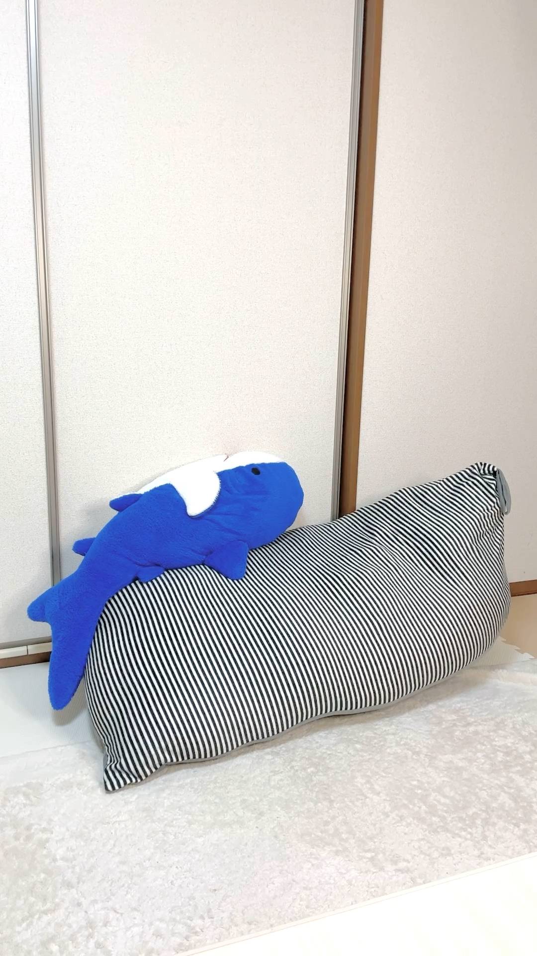 仕事に疲れた様子｜副業｜ビジネス